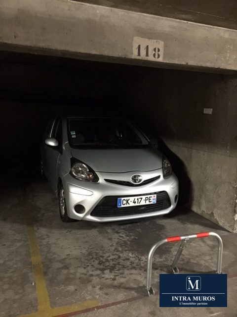 Location annuelle Garage/Parking PARIS 75015 Paris FRANCE