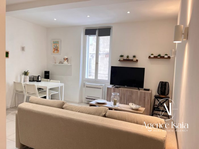 Appartement à vendre, 2 pièces - Bandol 83150