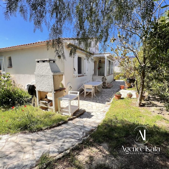 Villa à vendre, 4 pièces - Sanary-sur-Mer 83110