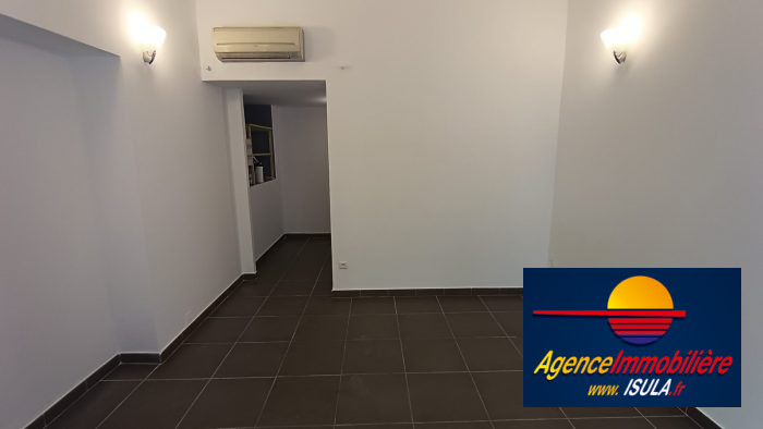 Local professionnel à louer, 18 m² - Ajaccio 20000