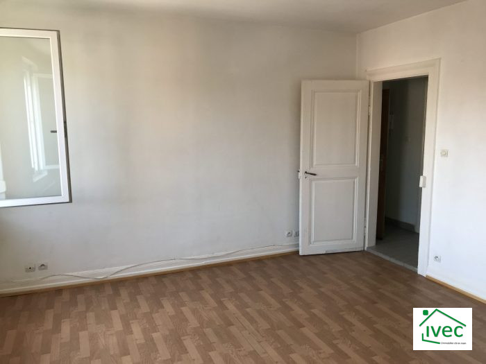 Appartement à louer, 2 pièces - Strasbourg 67200