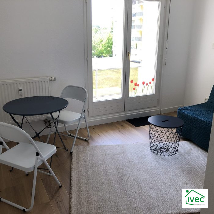 Appartement à louer, 1 pièce - Strasbourg 67000