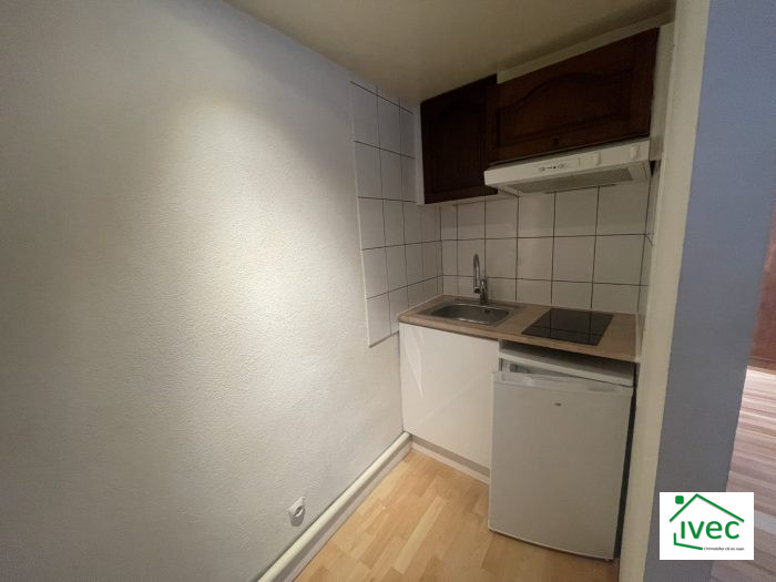 Appartement à louer, 1 pièce - Strasbourg 67000