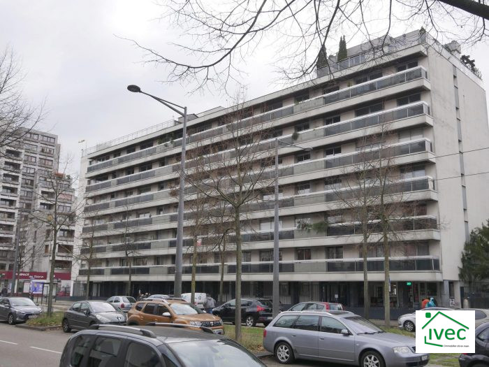Appartement à vendre, 2 pièces - Strasbourg 67100