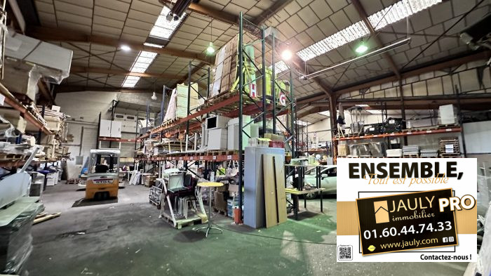 Photo A LOUER - Entrepot - Z.I  MEAUX Local industriel ou professionnel 920 m² image 3/10