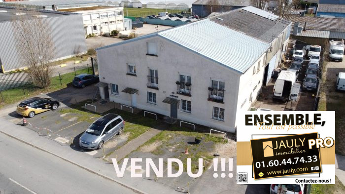 Local professionnel à vendre, 930 m² - Meaux 77100