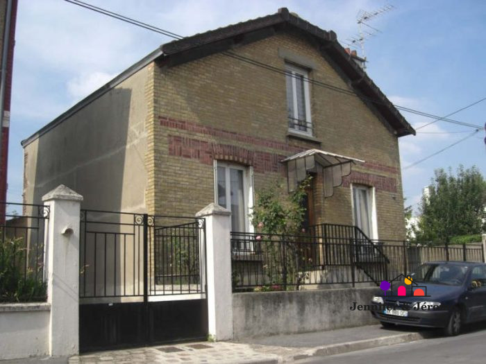 Maison à vendre, 5 pièces - Épinay-sur-Seine 93800