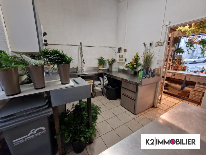 Magasin, boutique à vendre, 72 m² - Privas 07000