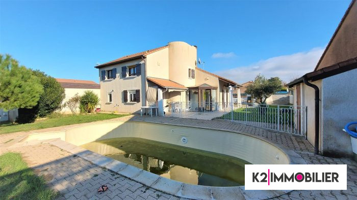 Villa à vendre, 6 pièces - Montélimar 26200