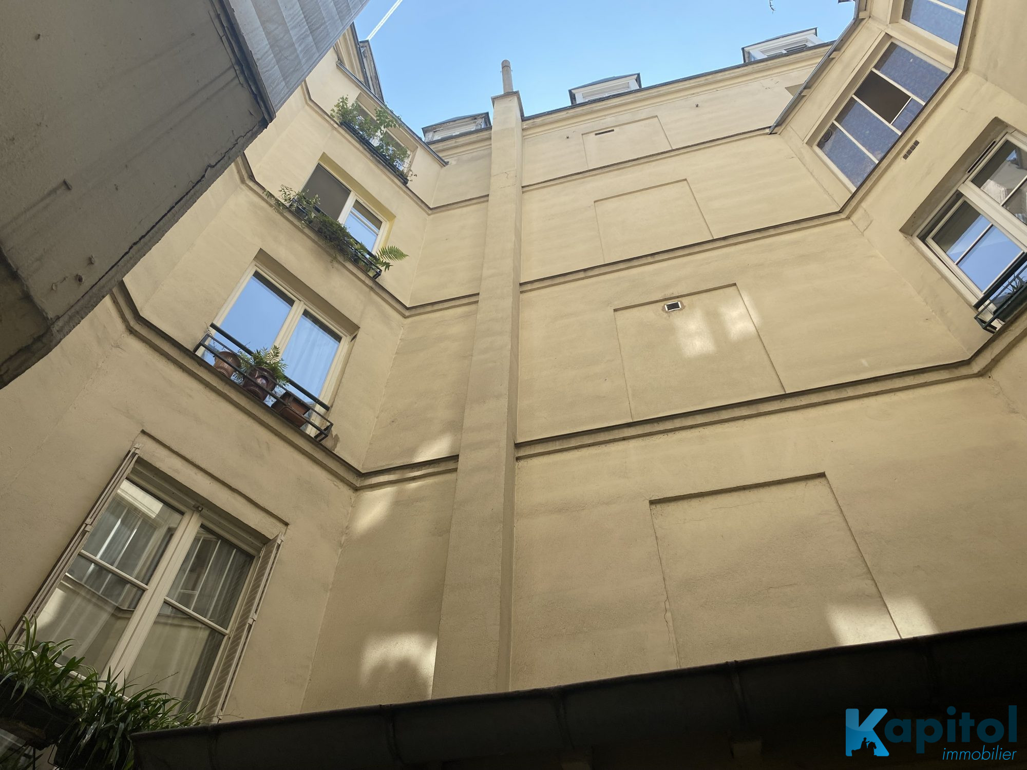 A vendre Fonds de commerce 90m² Paris 10