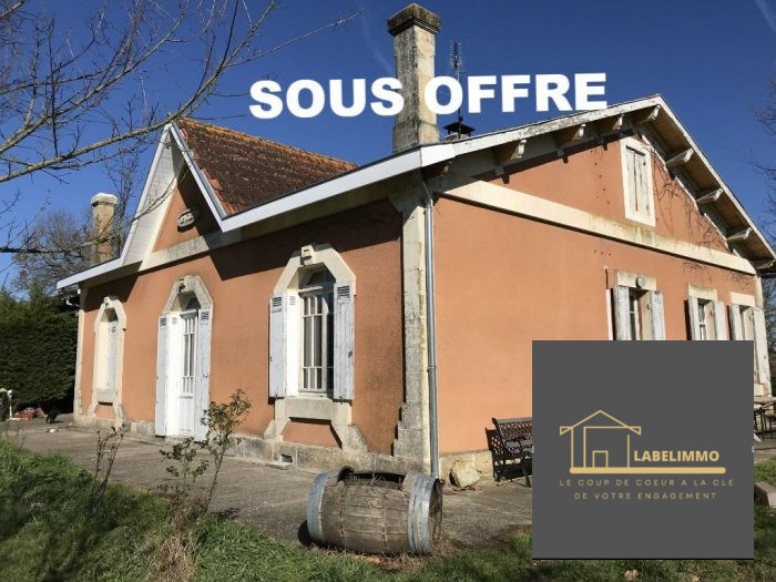 Villa à vendre, 4 pièces - Laruscade 33620