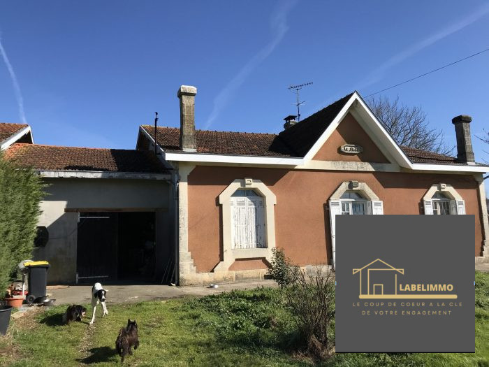 Villa à vendre, 4 pièces - Laruscade 33620