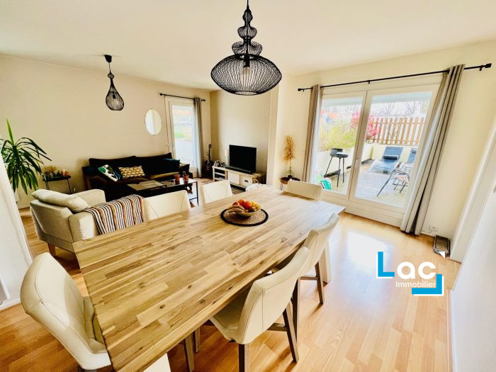 Appartement à vendre, 4 pièces - Villeneuve-d'Ascq 59650