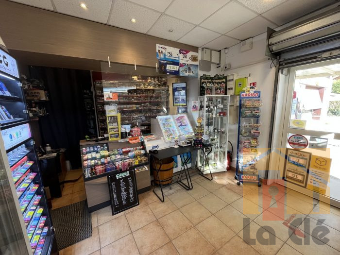 Presse, tabac à vendre, 28 m² - Sérignac-sur-Garonne 47310