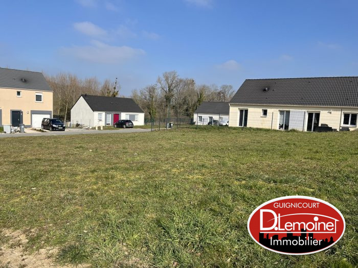 Terrain constructible à vendre, 05 a 96 ca - Saint-Erme-Outre-et-Ramecourt 02820