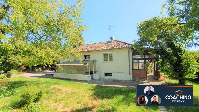 Maison familiale sur sous-sol