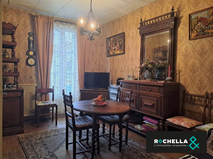 Maison mitoyenne 2 côtés à vendre, 3 pièces - Rochefort 17300