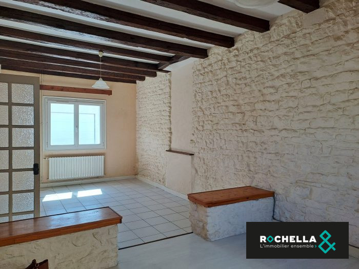 Maison mitoyenne 2 côtés à vendre, 6 pièces - Rochefort 17300