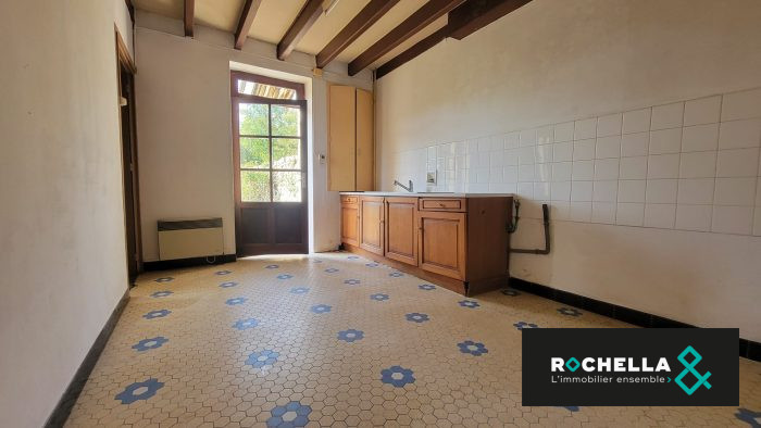 Maison ancienne à vendre, 4 pièces - Celles-sur-Belle 79370