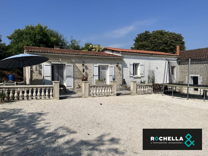 Maison plain-pied à vendre, 4 pièces - Loiré-sur-Nie 17470