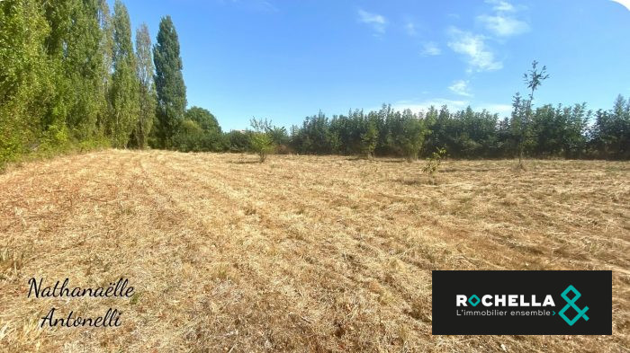 Terrain constructible à vendre, 1161 m² - Mazeray 17400