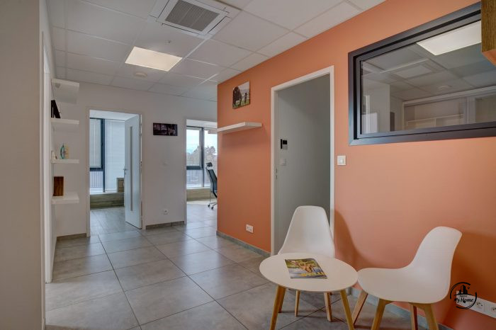 Bureau à vendre, 69 m² - Saint-Just-Saint-Rambert 42170