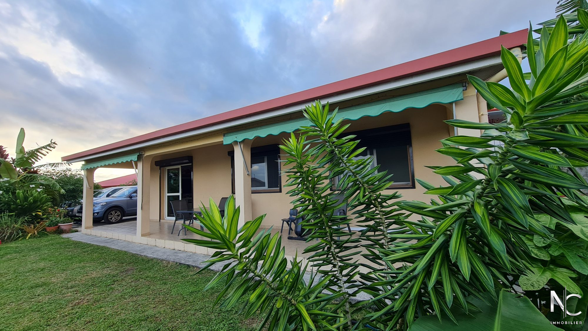 À Vendre Maison Traditionnelle 4 Pièces Située à Dumbéa 98835