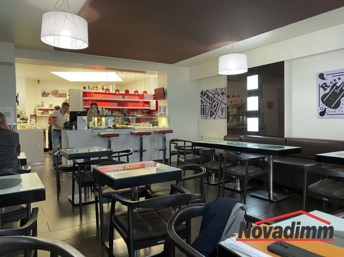 Restaurant, bar à vendre, 145 m² 35 places - Saint-Avold 57500