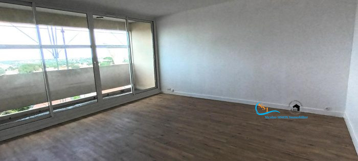 Appartement à vendre, 3 pièces - Royan 17200