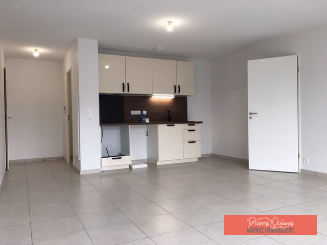 Appartement à louer, 4 pièces - Saint-Martin-de-Seignanx 40390