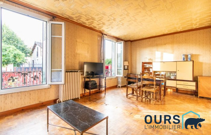 Maison mitoyenne 1 côté à vendre, 5 pièces - Saint-Denis 93200