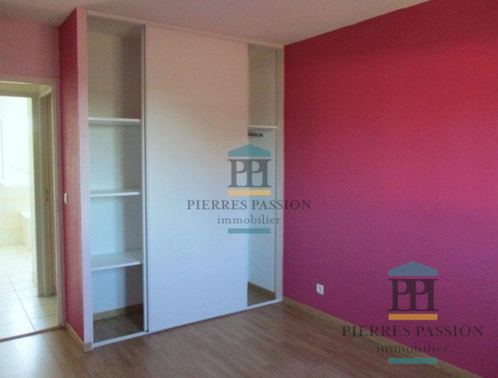 Contemporary house for sale, 4 rooms - Saint-Pierre-d'Aurillac 33490