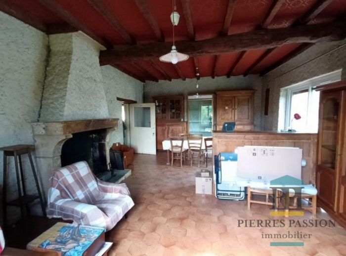 Old house for sale, 4 rooms - Budos 33720