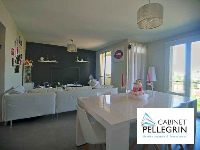 Appartement à vendre, 3 pièces - Marseille 13011