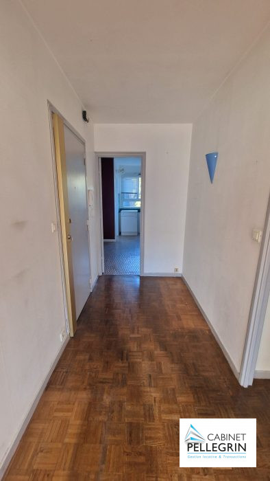 Appartement à vendre, 3 pièces - Marseille 13006