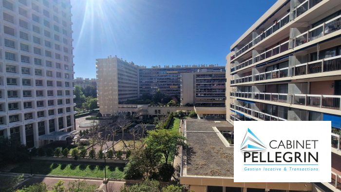 Appartement à vendre, 3 pièces - Marseille 13006