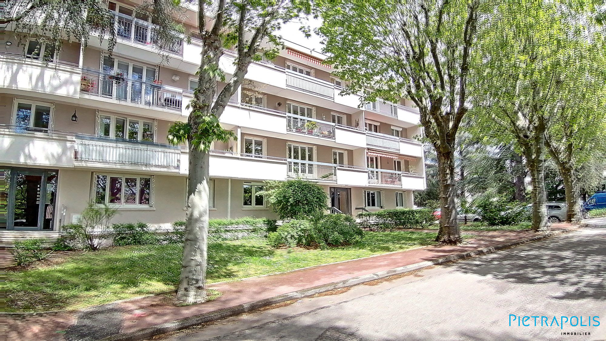 Vente Appartement 69m² 3 Pièces à Décines-Charpieu (69150) - Pietrapolis
