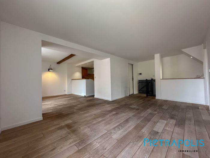 Appartement à vendre, 3 pièces - Neuville-sur-Saône 69250
