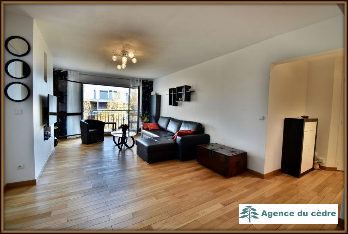 Appartement à louer, 4 pièces - Noisy-le-Roi 78590