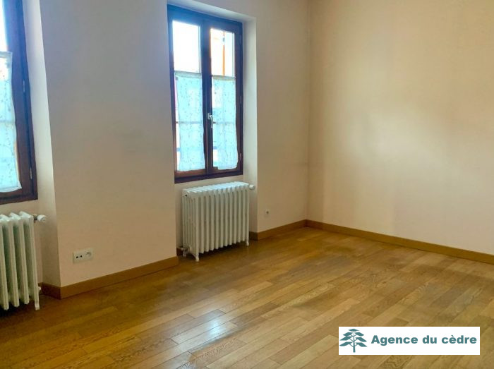 Maison ancienne à vendre, 5 pièces - Feucherolles 78810