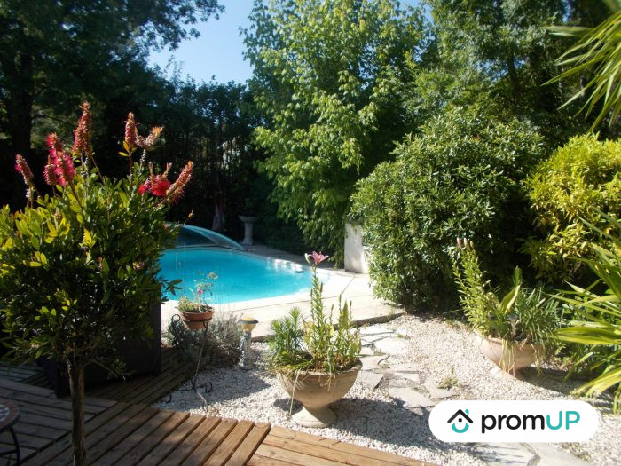 Photo Maison avec piscine de 290 m2 à vendre à Cagnes-Sur-Mer (06) image 9/12
