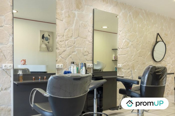 Photo Vend salon de coiffure murs et fonds 26m² situé à Amélie-les-Bains-Palalda. image 11/12