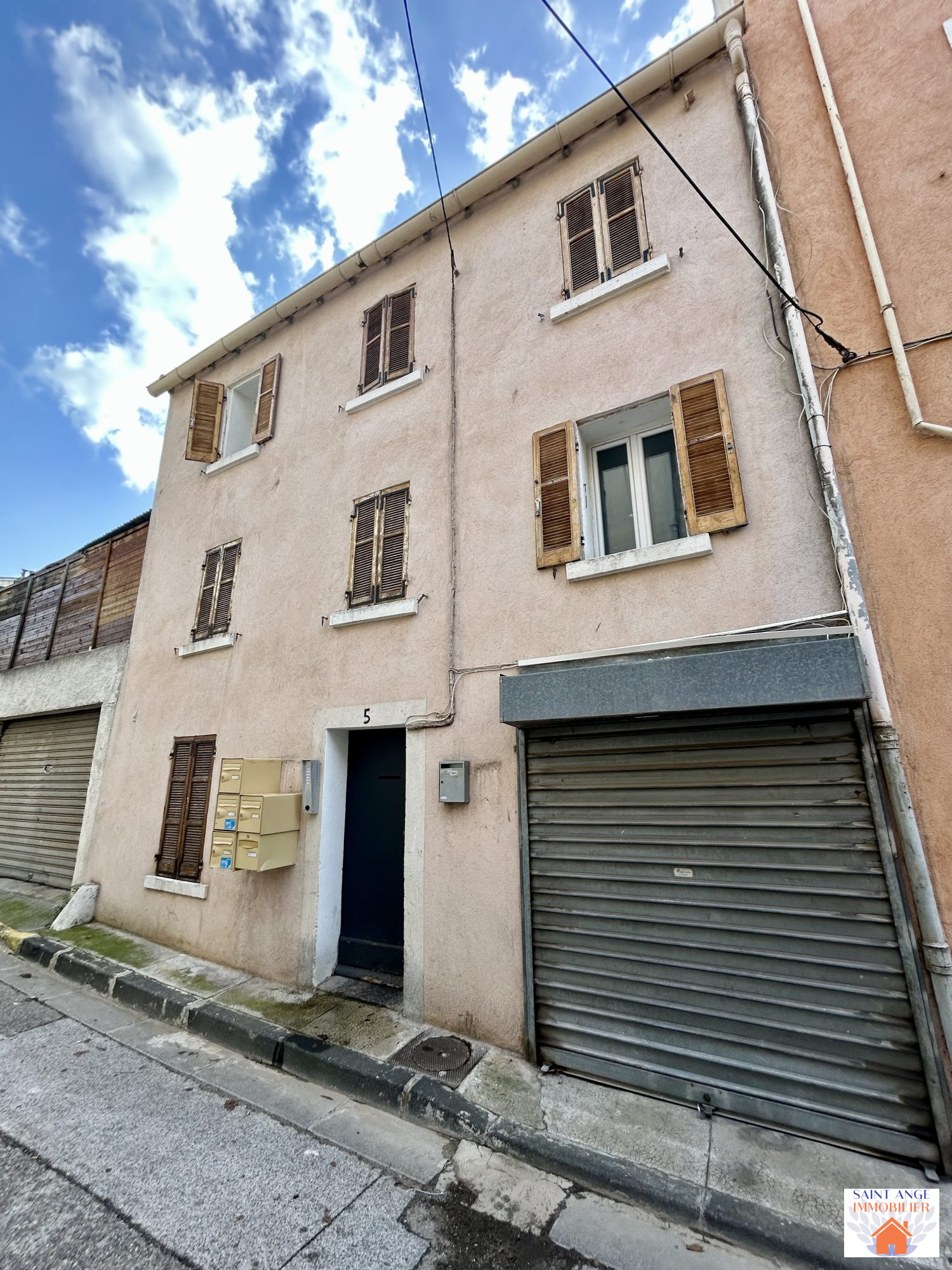 Vente Immeuble TOULON 83000 Var FRANCE