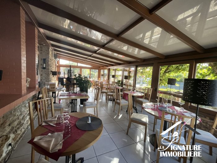 Restaurant, bar à vendre, 170 m² - Chartrettes 77590