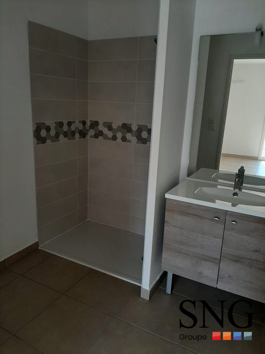 Appartement à louer, 2 pièces - Perpignan 66000