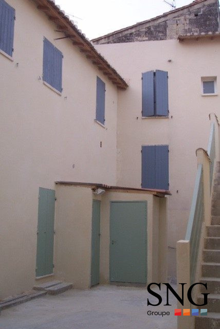 Appartement à louer, 3 pièces - Beaucaire 30300