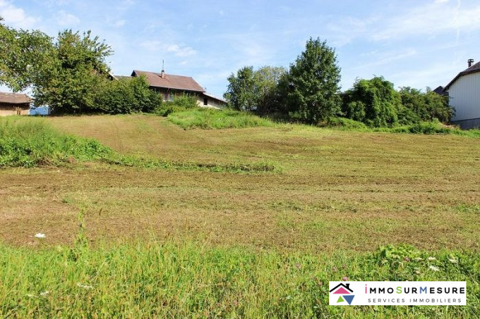 Terrain constructible à vendre, 11 a - Hauteville 73390