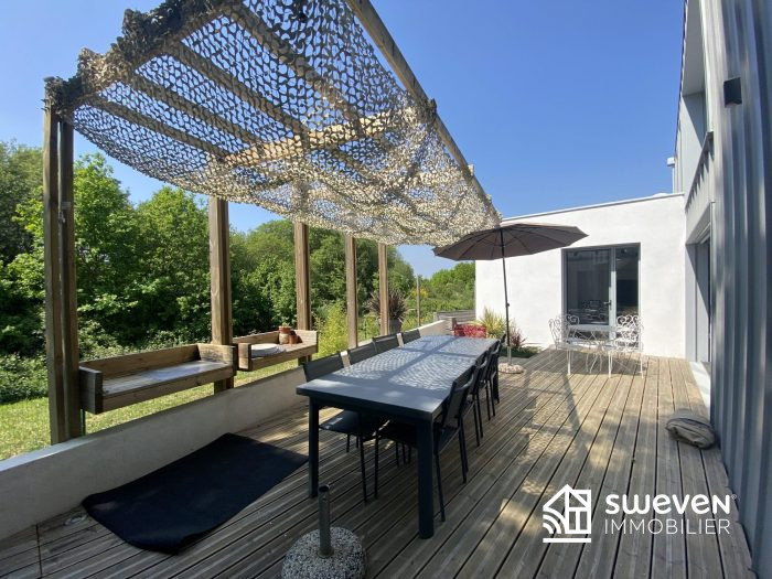 Maison contemporaine à vendre, 7 pièces - Aizenay 85190