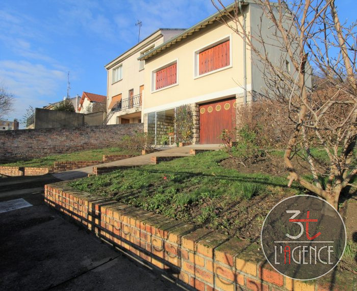 Maison traditionnelle à vendre, 4 pièces - Fontenay-sous-Bois 94120