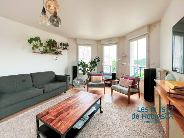 Appartement à vendre, 4 pièces - Le Plessis-Robinson 92350